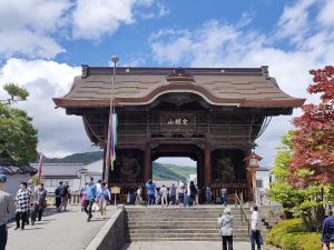 重要文化財・善光寺山門